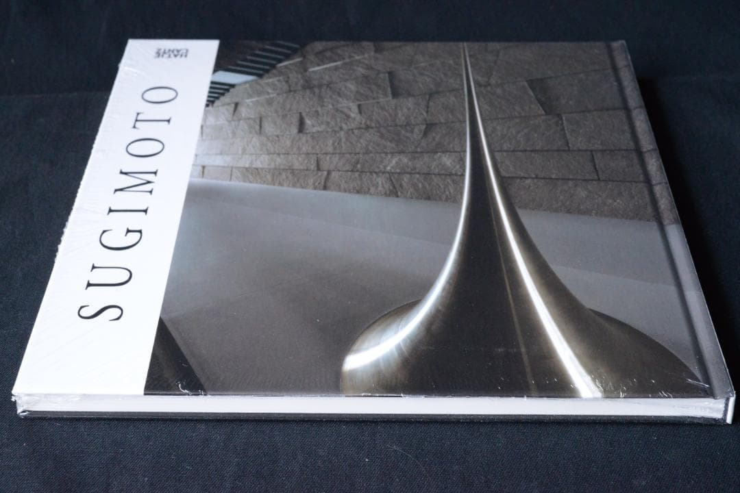 Hiroshi Sugimoto】杉本博司 大幅に値下げしました - メルカリ