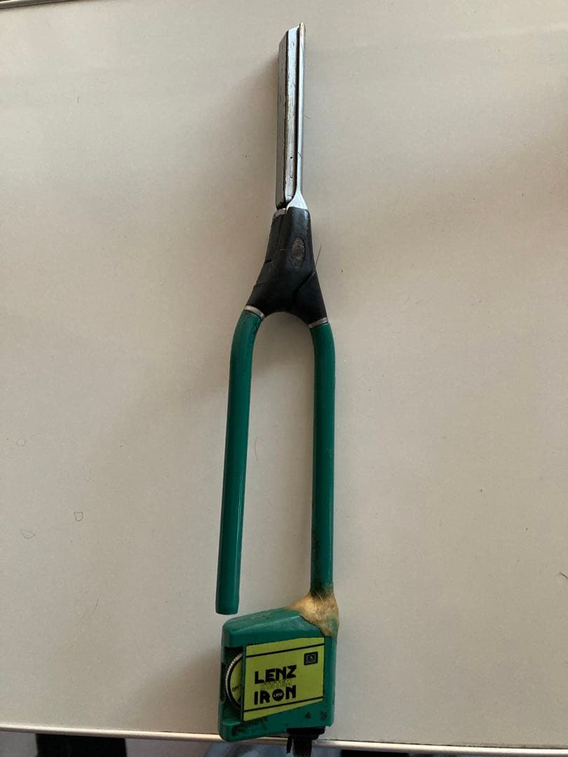 LENZ レンツアイロン　角10mmラバーなしタイプ　濡れパン　パンチ　理容 レンツ デジタルアイロン e（エコ）シリーズ 丸ロッド 6mm・8mm・10mm