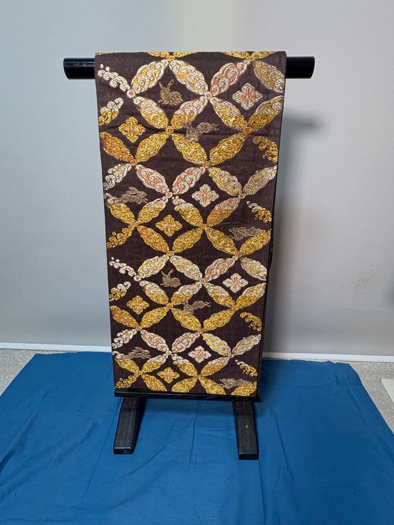 正絹 焦茶色 七宝にうさぎ図 袋帯 450㎝ 訪問着、色無地に 金糸