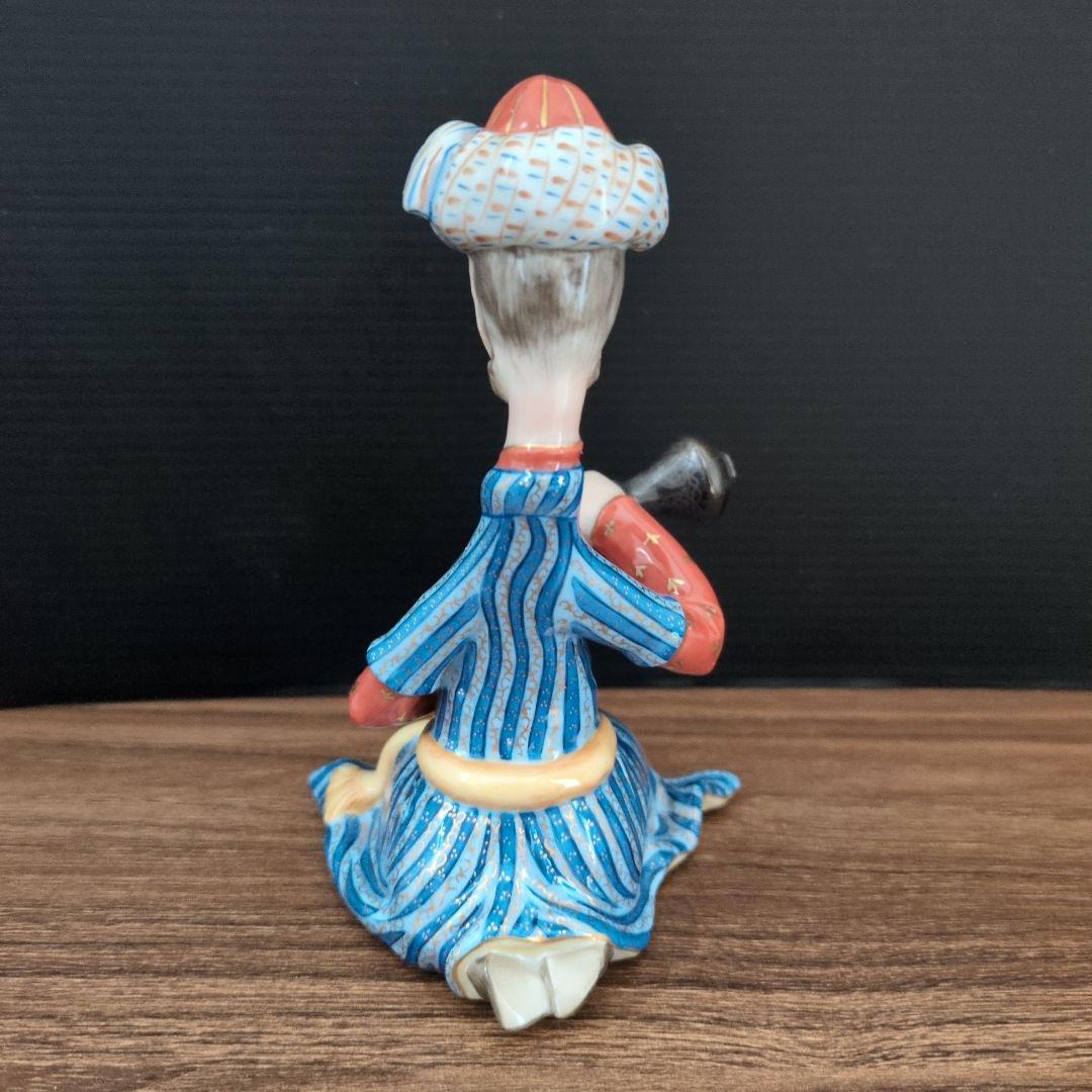 希少）ヘレンド「お酒を楽しむ」注ぐ人 ペルシアンフィギュリン - メルカリ