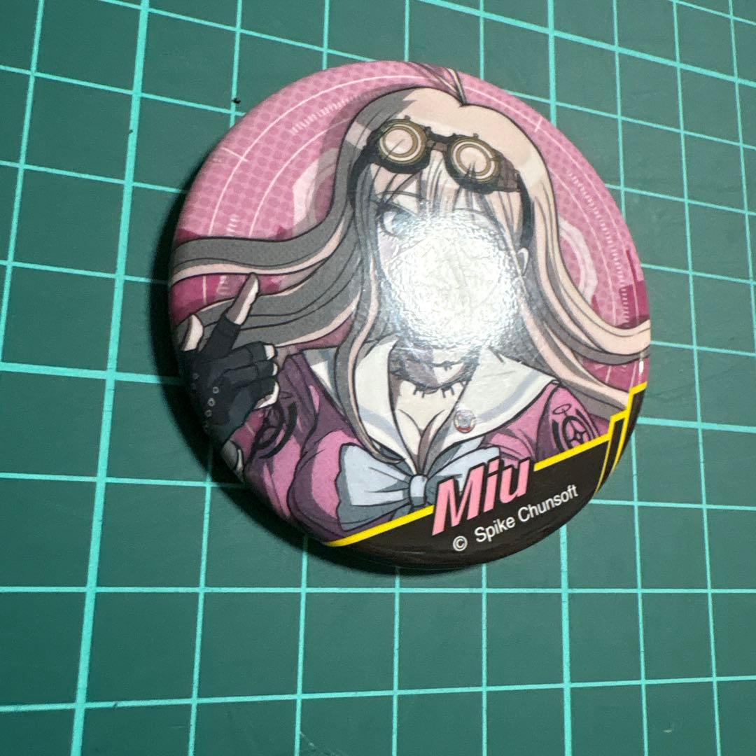 ニューダンガンロンパV3 入間美兎 缶バッジ - メルカリ