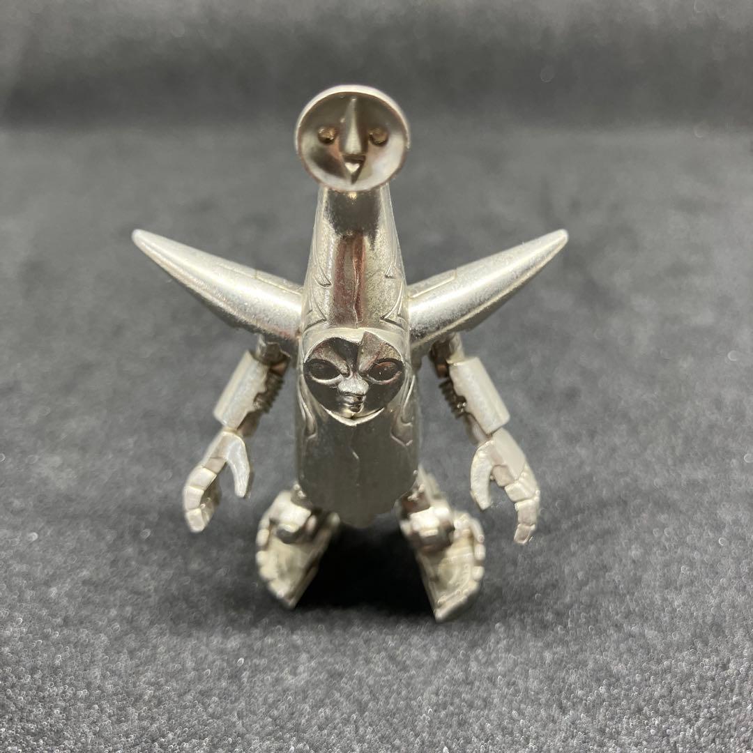 岡本太郎ダイキャスト製太陽の塔ロボ 現状品、超レア - メルカリ