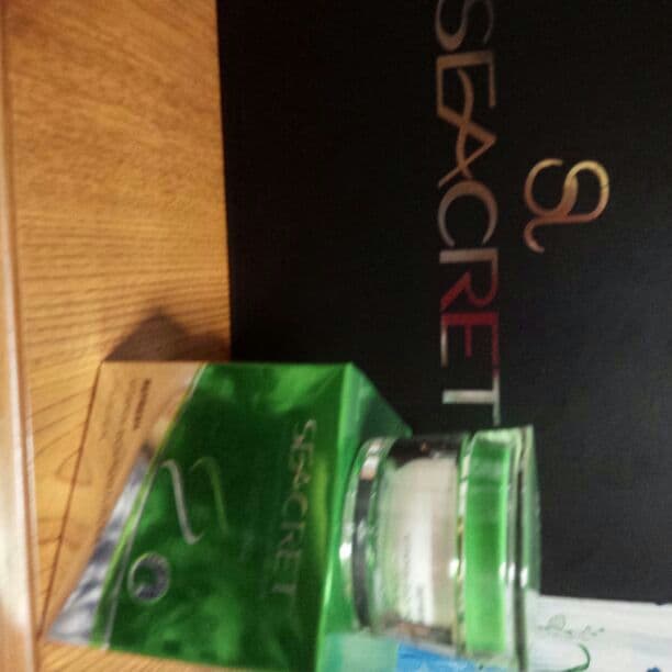 シクレット　アドバンスド　ソリューションVモイスチャ-ライザ-