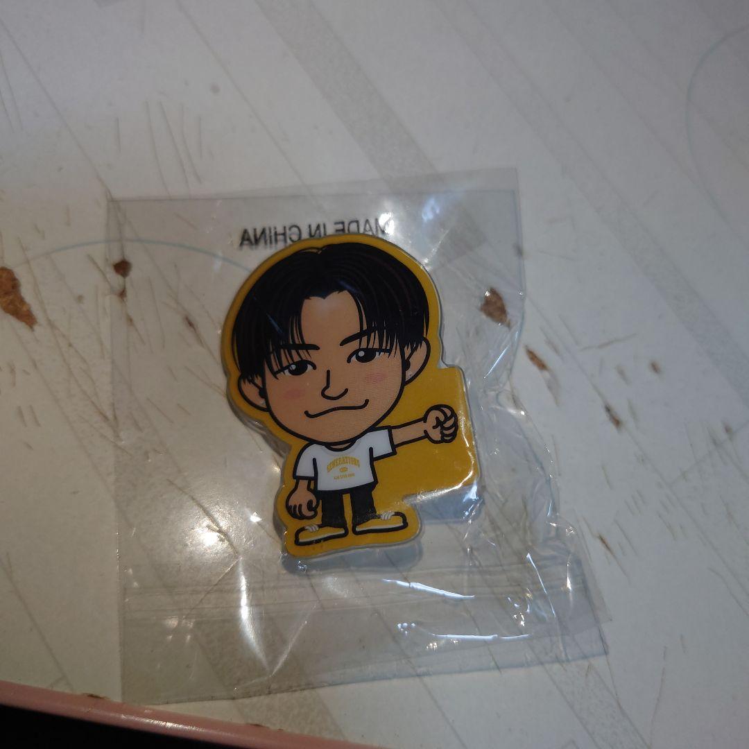 25776 GENERATIONS小森隼さんフラッグアクセサリー新品ガチャ - メルカリ