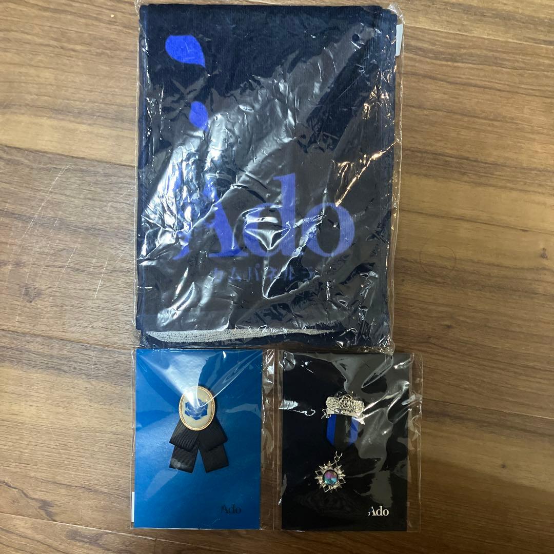 【セット販売】Ado 2nd LIVE 限定タオル .ブローチ2種類 a9a14b0178de764b851b59ba14f7b4