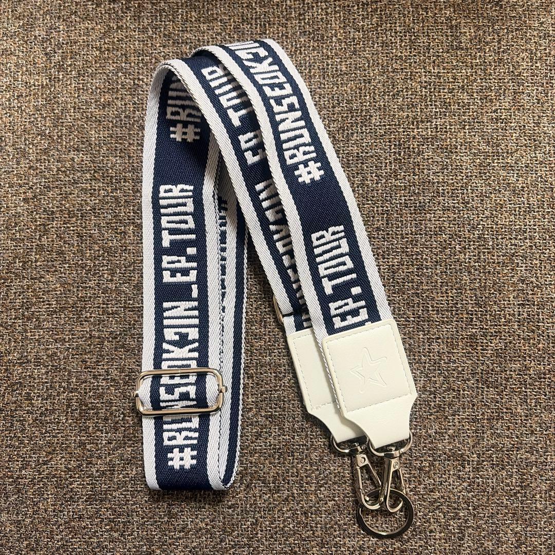 BTS ジンRUNSEOKJIN in JAPAN ショルダーストラップ - メルカリ