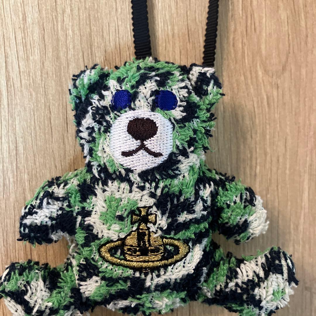 新品】ヴィヴィアンウエストウッド ベア くま チャーム グリーン