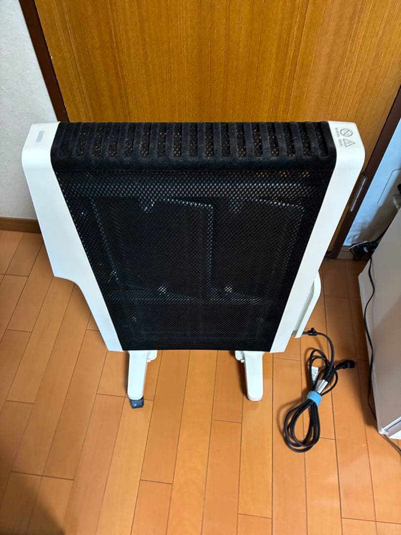 siroca 電気ヒーター SH-MA51 1200W ホワイト siroca 電気ヒーター SH-MA51 1200W ホワイト シロカのヒーターの