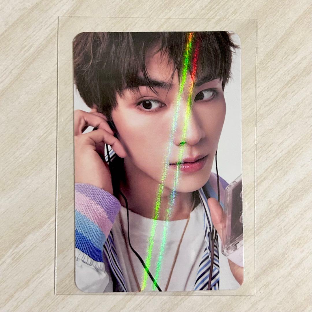 威神 シャオジュン SMTOWN アルバム HOTTRACKS 特典 トレカ - メルカリ