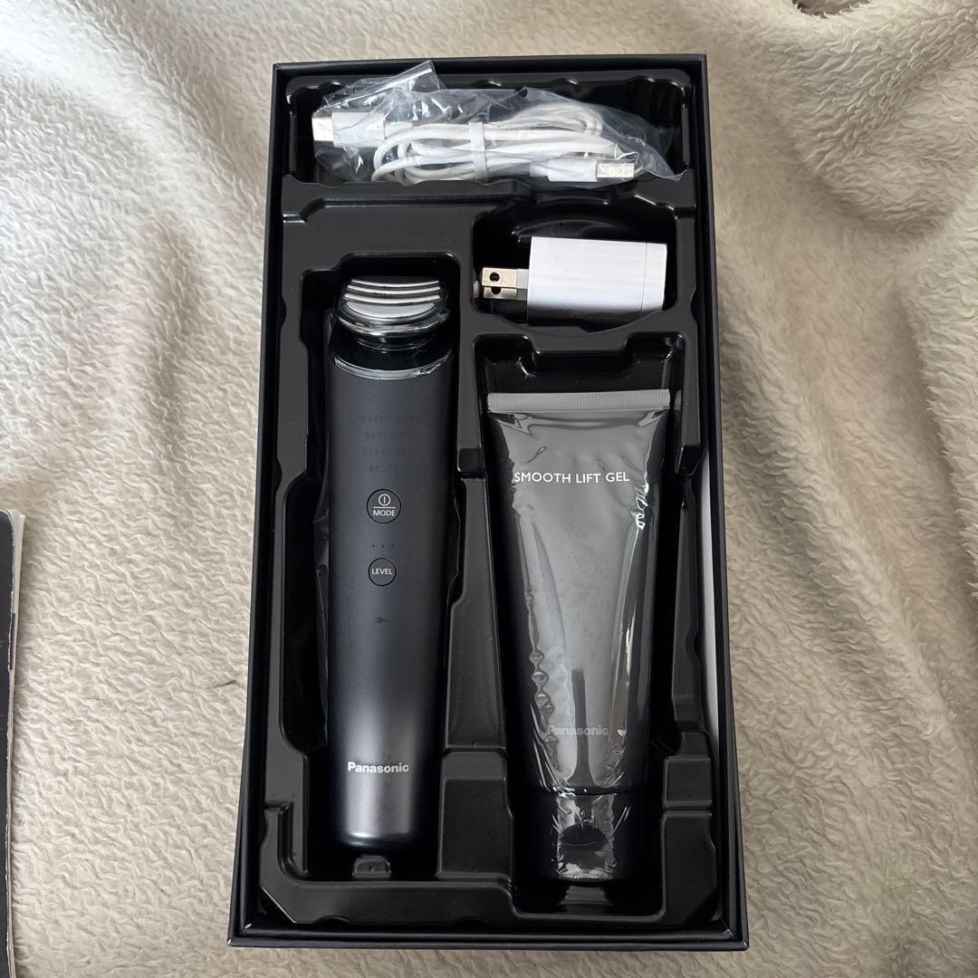 Panasonic バイタルリフト　EH-SR85 美品 Panasonic（パナソニック） 美顔器 ems リフトアップ効果 Panasonic eh