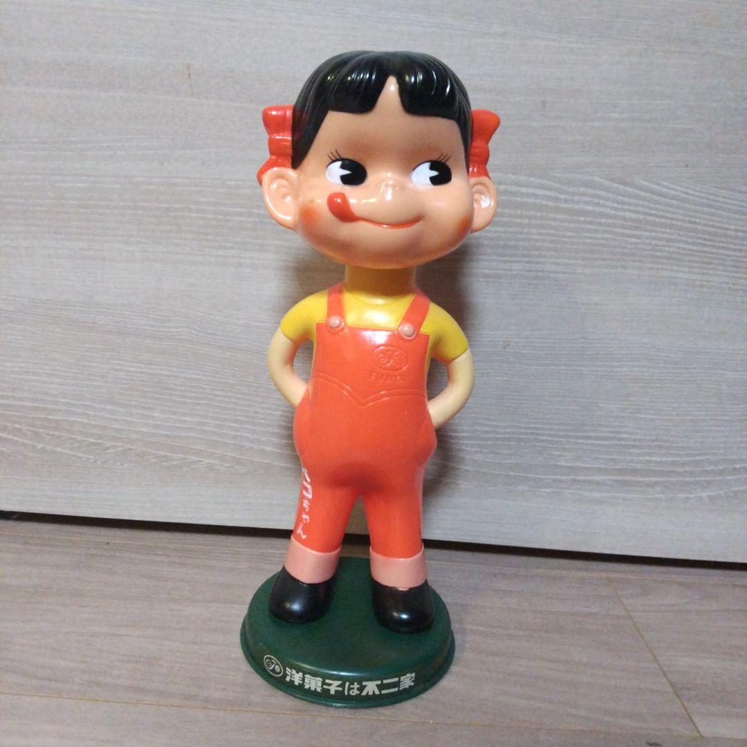 ペコちゃん人形 首振り 不二家 レトロ 美品 メルカリ便送料無料 不二家のペコちゃん首振り昭和レトロ - メルカリ