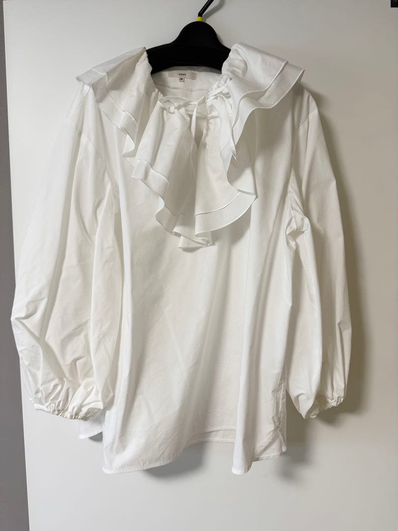 ayay@在庫処分中様専用 yori ヨリ ダブルフリルカラーブラウス38