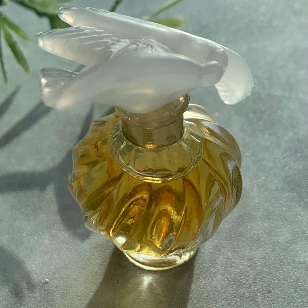 非売品】ニナリッチ レールデュタン 3ml 二羽鳩 香水瓶 コレクション