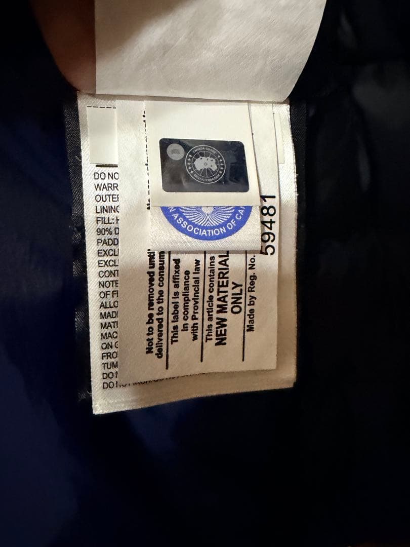 カナダグース ロッジフーディ ダウン パッカブル 国内正規品 Sサイズ