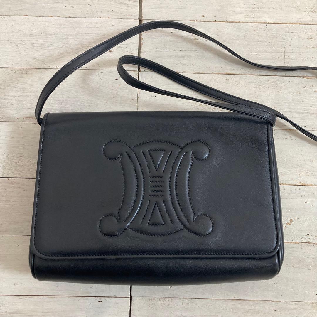 CELINE セリーヌ ショルダーバッグ トリオンフ デカロゴ ブラック CELINE セリーヌ トリオンフ ショルダーバッグ クロスボディ 鞄