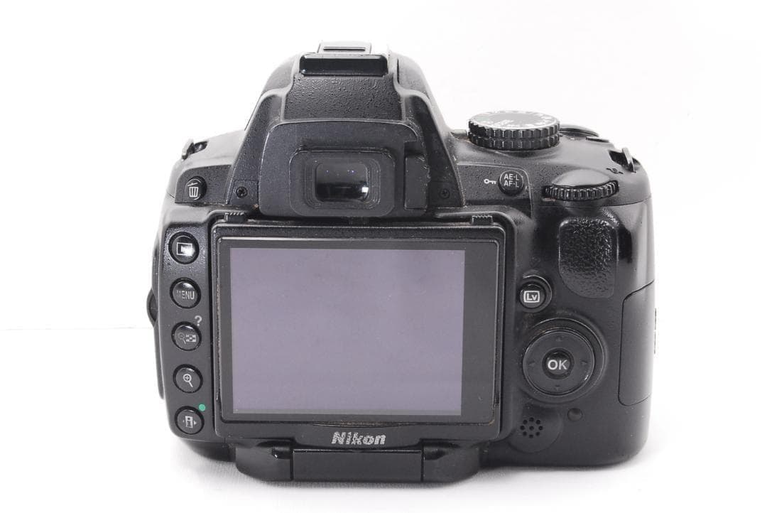 Nikon D5000 一眼レフカメラ シングルレンズセット スマホt転送 - メルカリ