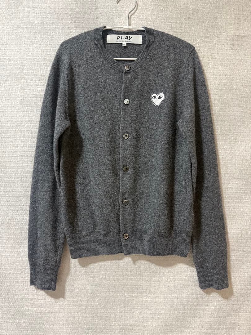 PLAY Comme des Garçons グレー カーディガン XS 24830554_55095679_600.jpg