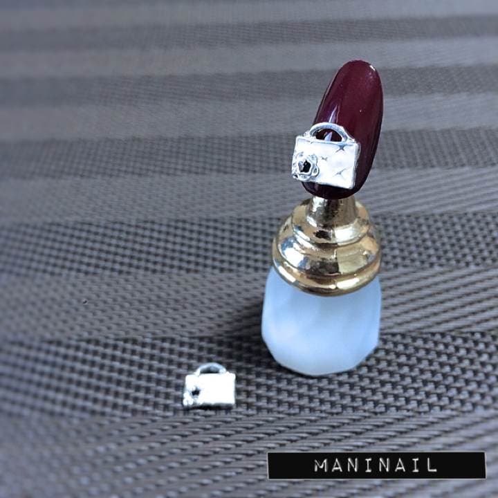 ▶︎ネイルパーツ/バッグ/ホワイト/P-41