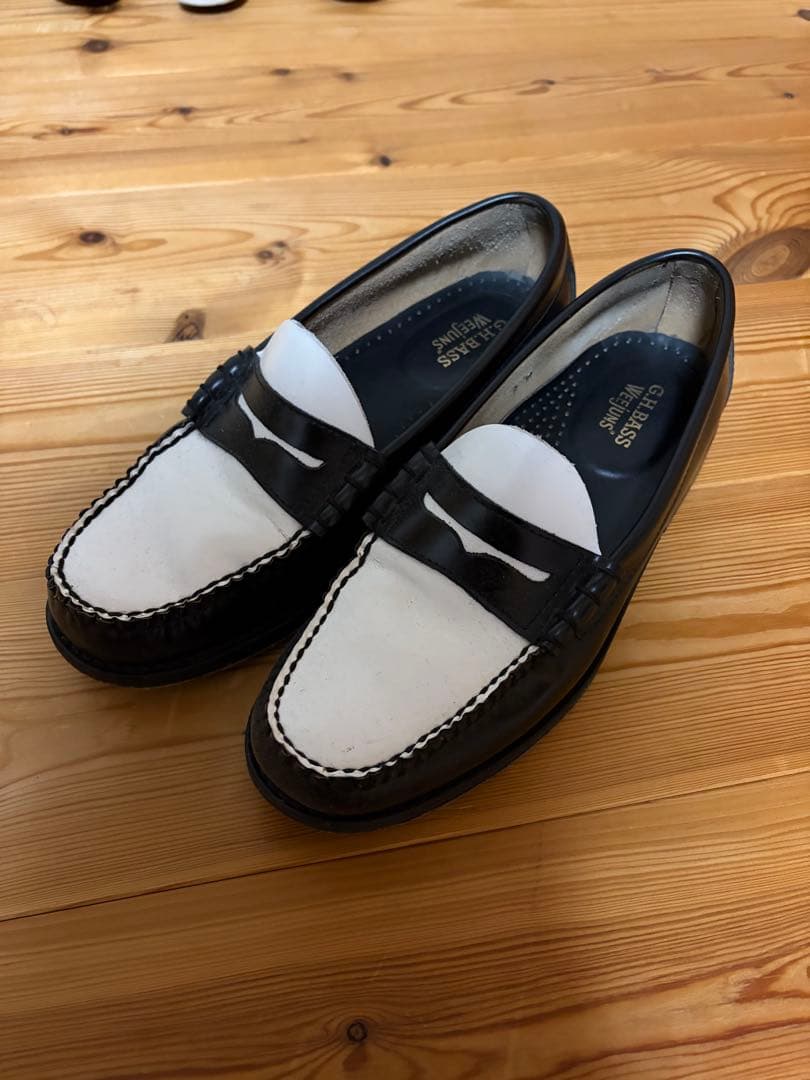 ghbass ローファー 白黒 US8.5 26cm - メルカリ うめぞさん専用G.H.