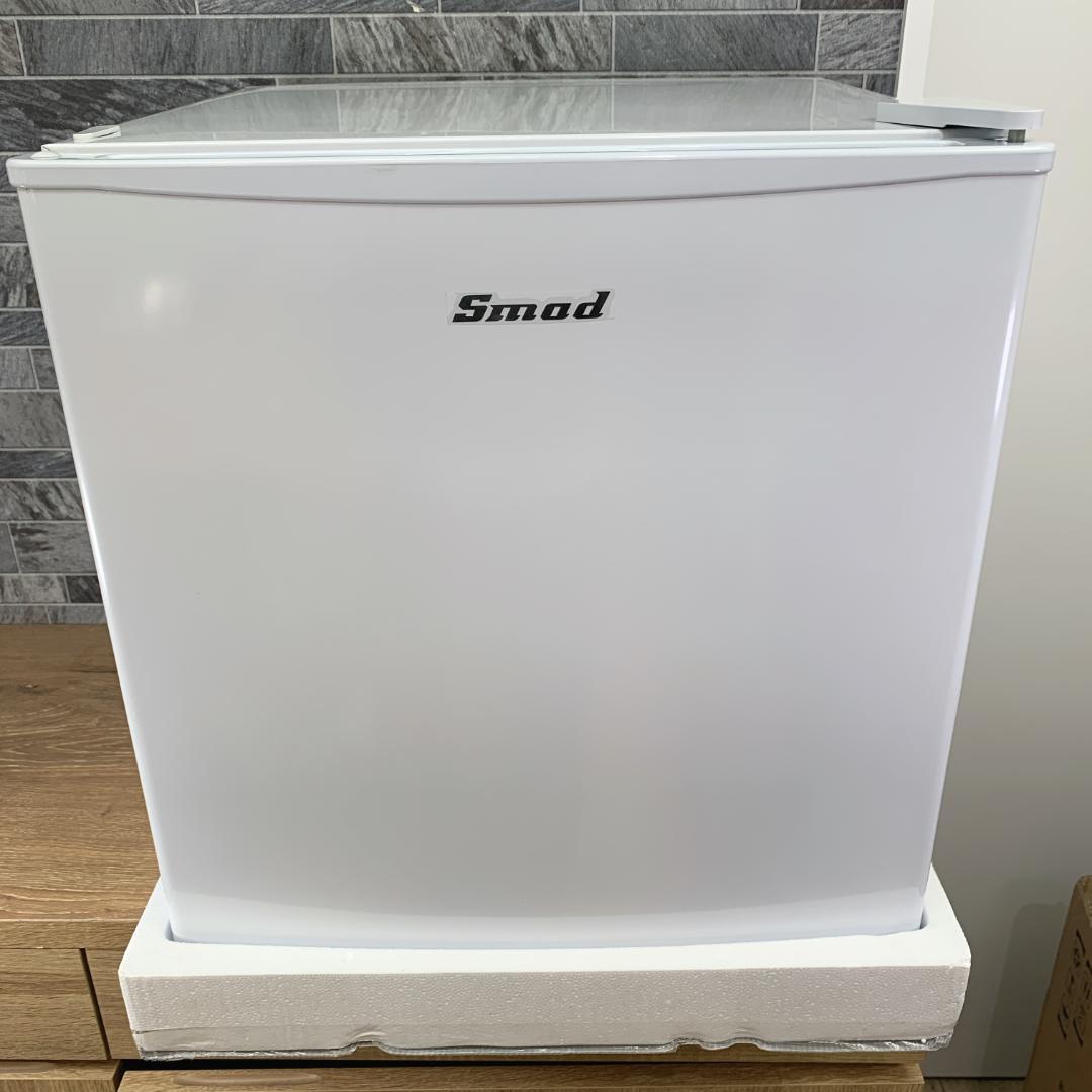 m.h.r.k8810　新品未使用　Smad　1ドア冷蔵庫　氷可能　46L