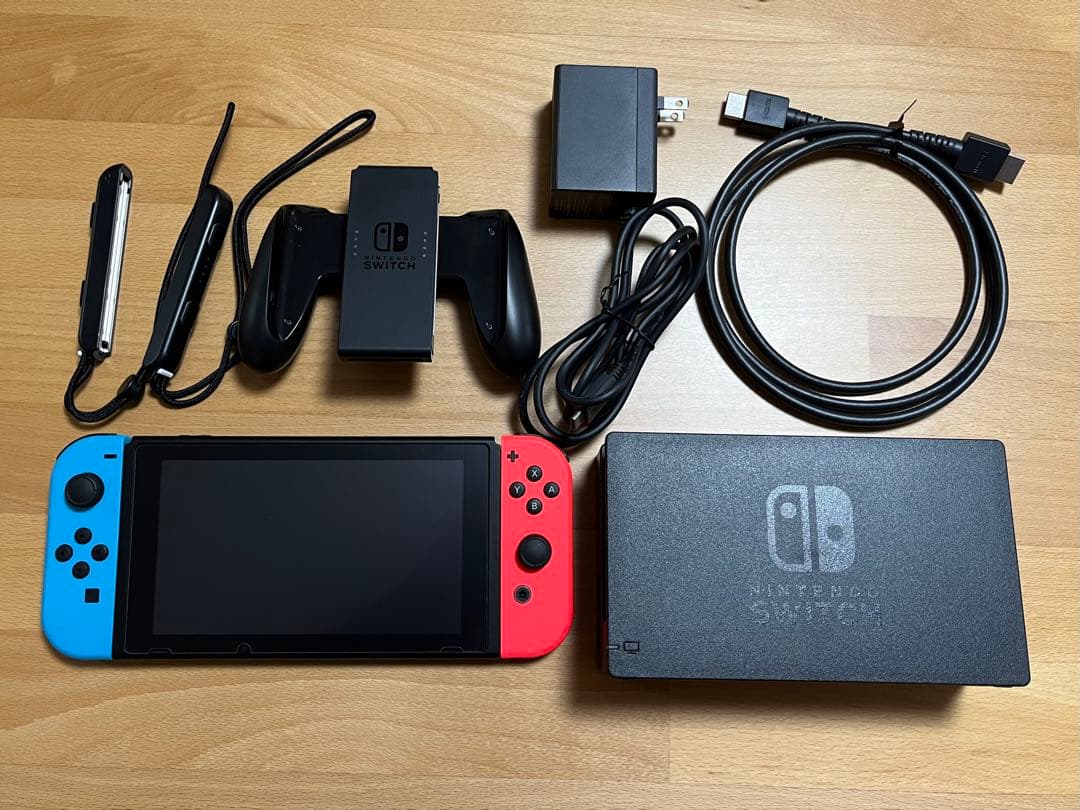 美品 Nintendo Switch 本体 ネオンブルー ネオンレッド Nintendo Switch ネオンブルー・ネオンレッド 任天堂 ゲーム機 本体