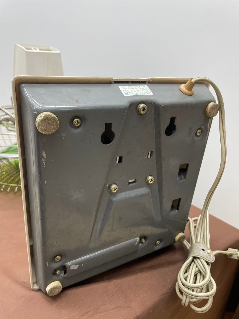 動確済品 昭和レトロHITACHI 卓上扇風機 D-670 緑色