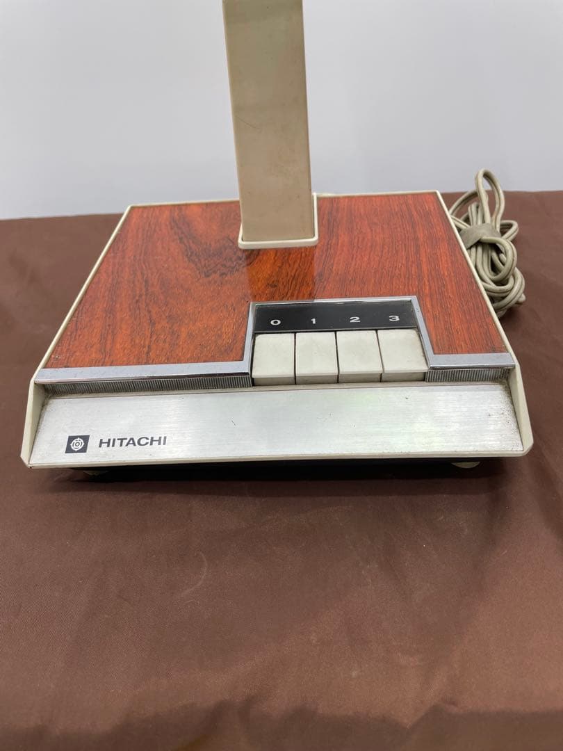 動確済品 昭和レトロHITACHI 卓上扇風機 D-670 緑色