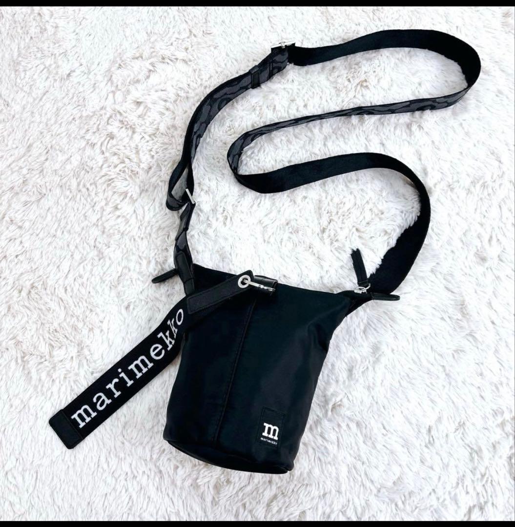 美品 marimekko バケット ショルダーバッグ Unikko バケツ型 - メルカリ