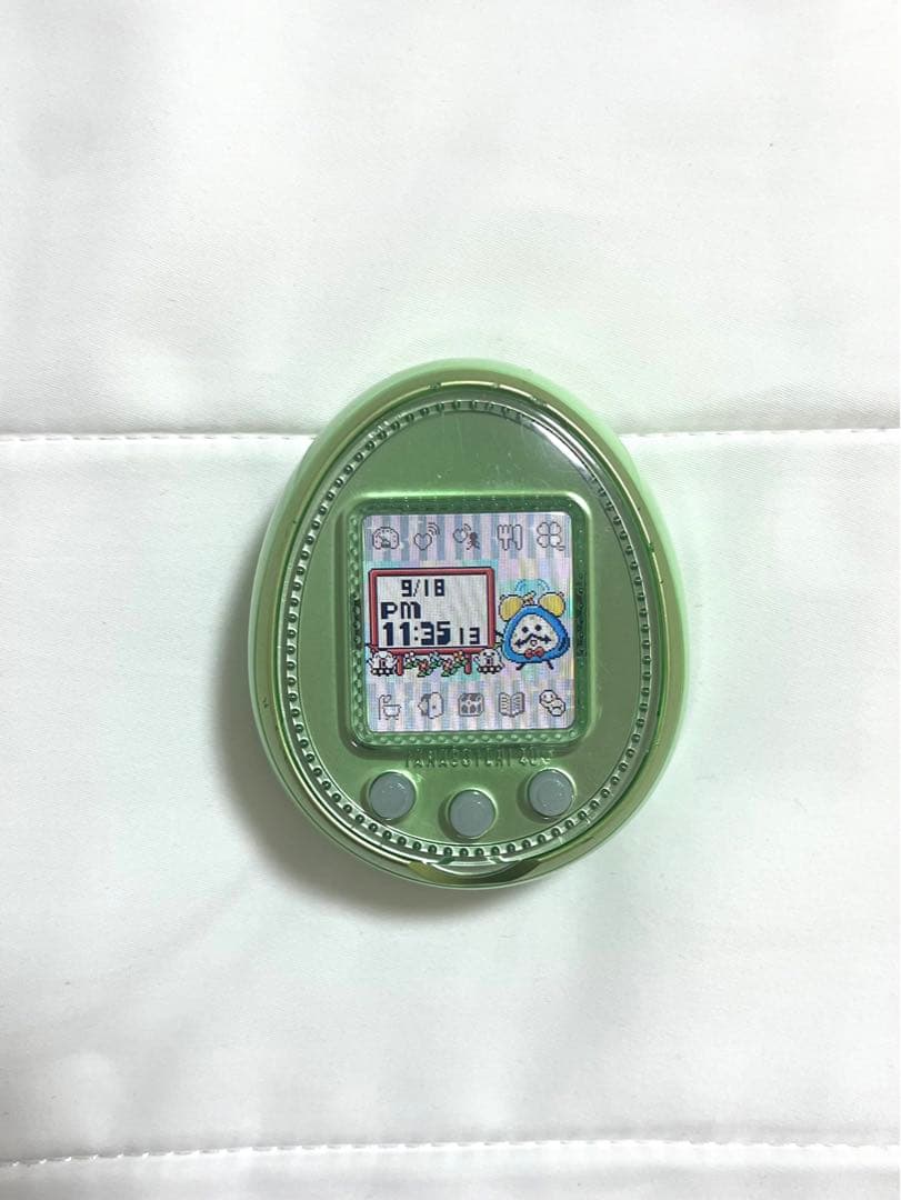 たまごっち 4U+ ライムグリーン フォーユープラス BANDAI バンダイ