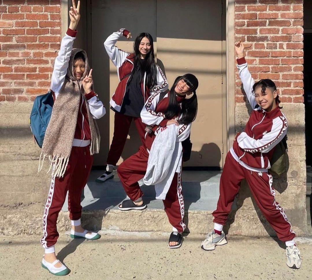 XLサイズ】 新しい学校のリーダーズ 新しい学校の運動着 ジャージ