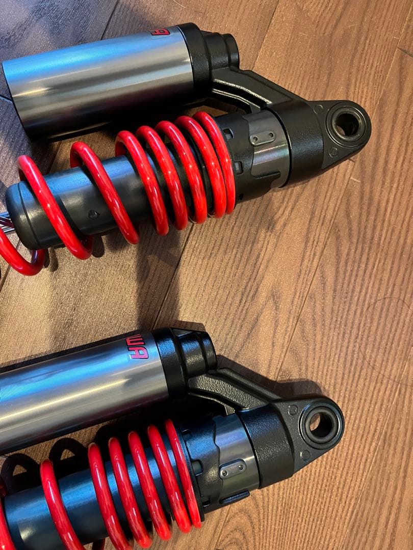 極上品】CB400SF nc42型SHOWA製 純正サスペンション 最終型 - メルカリ