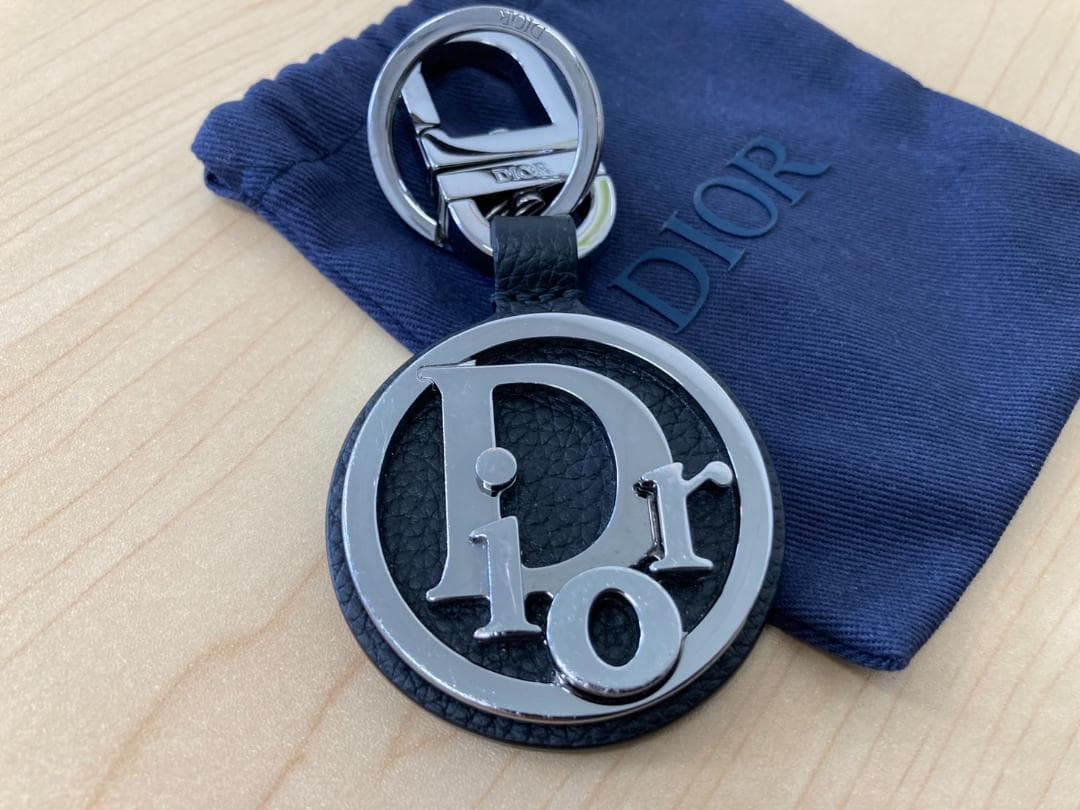 DIOR　ディオール　キーホルダー　D-TOUCH すぐ届く】 DIOR ディオール D-TOUCH キーホルダー キーリング (Dior