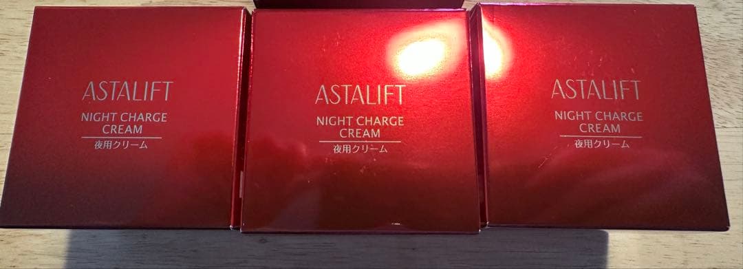 ASTALIFT NIGHT CHARGE CREAM 30g×3個 Astalift Night Charge Face Cream Overnight Firming Moisturizer 30g