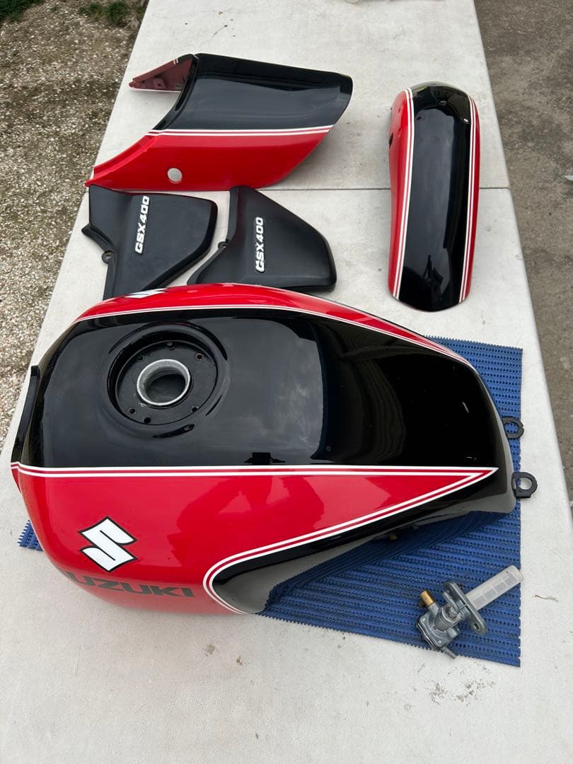 gsx400インパルス gk79a 外装 - メルカリ