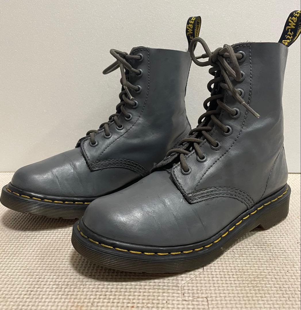 Dr Martens ドクターマーチン 8ホール ブーツUK4グレー - メルカリ