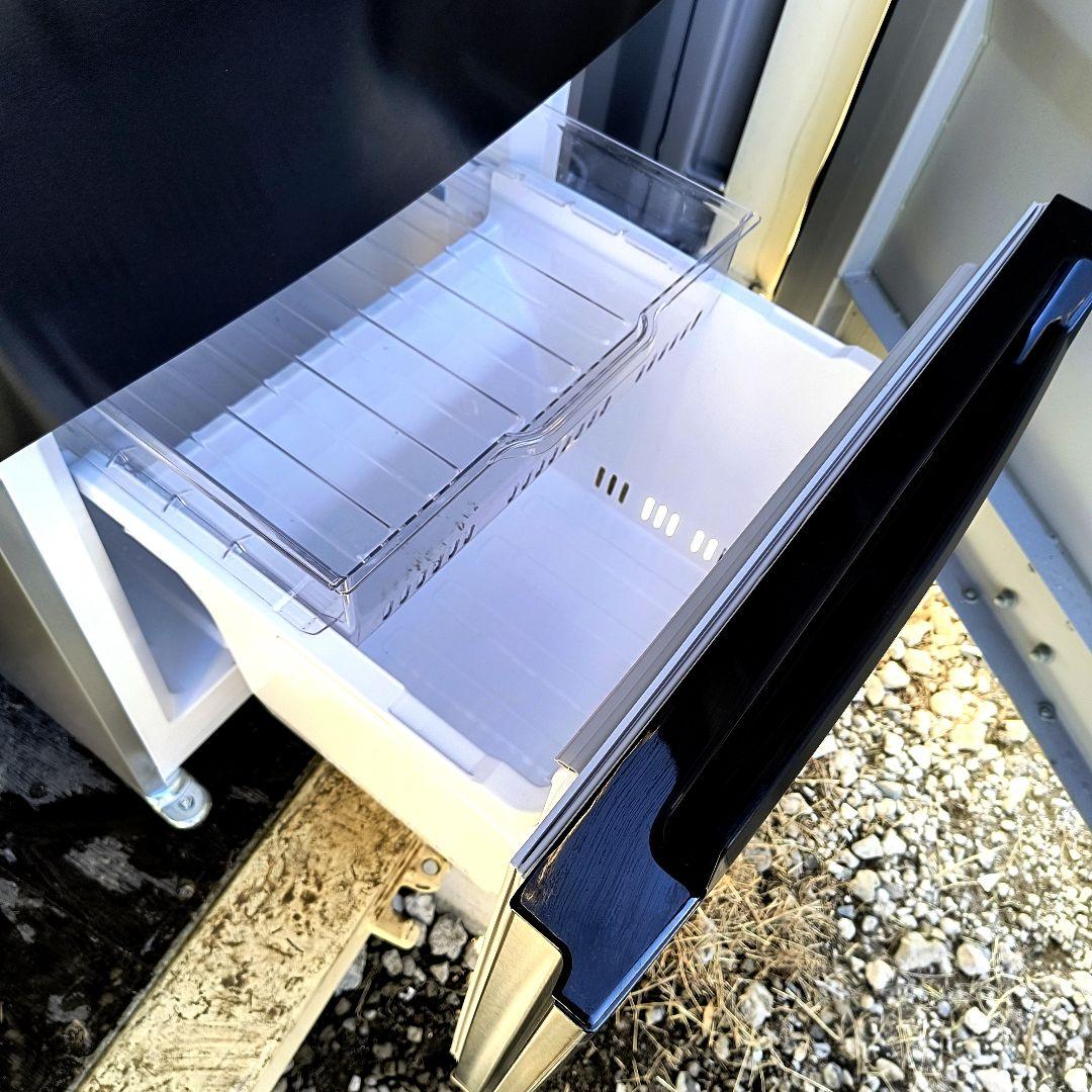 運搬取付無料！ブラック・2段冷凍室・大凍量！ IRIS冷蔵庫！完動品・