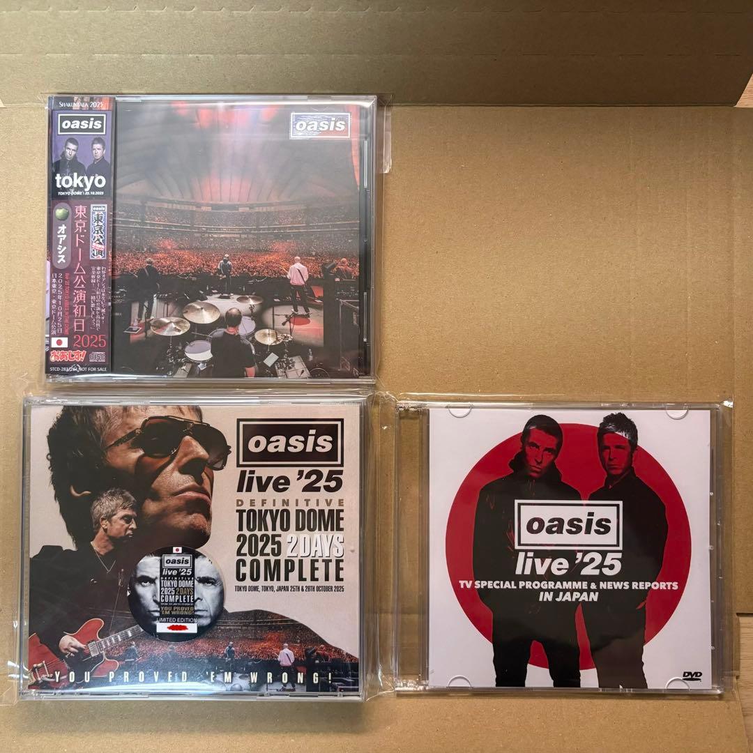oasis DEFINITIVE TOKYO DOME 2025おまけ付き - メルカリ