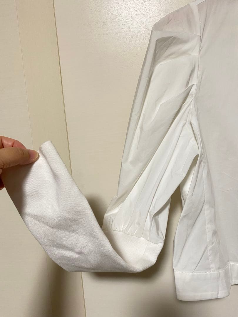 MmmO様専用です。新品タグ付き Sov. ソブ ホワイト シャツブラウス 38