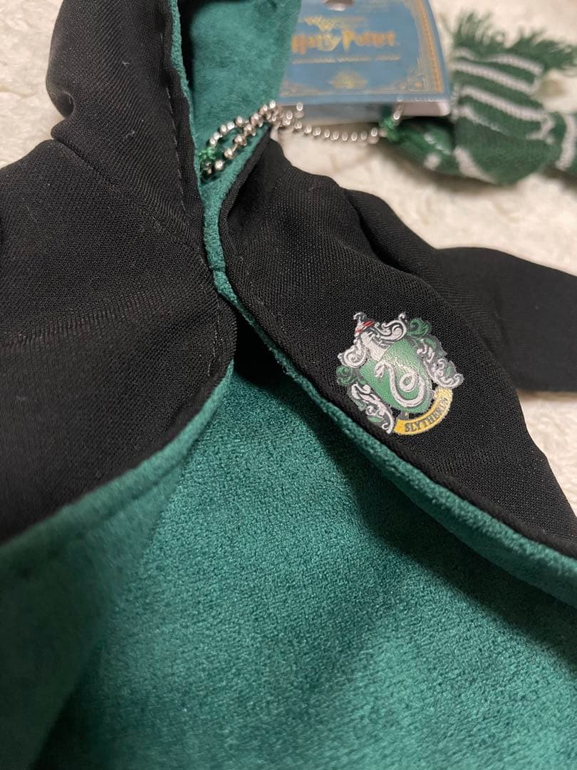 ハリーポッター ローブ&マフラー キーチェーン スリザリン USJ - メルカリ