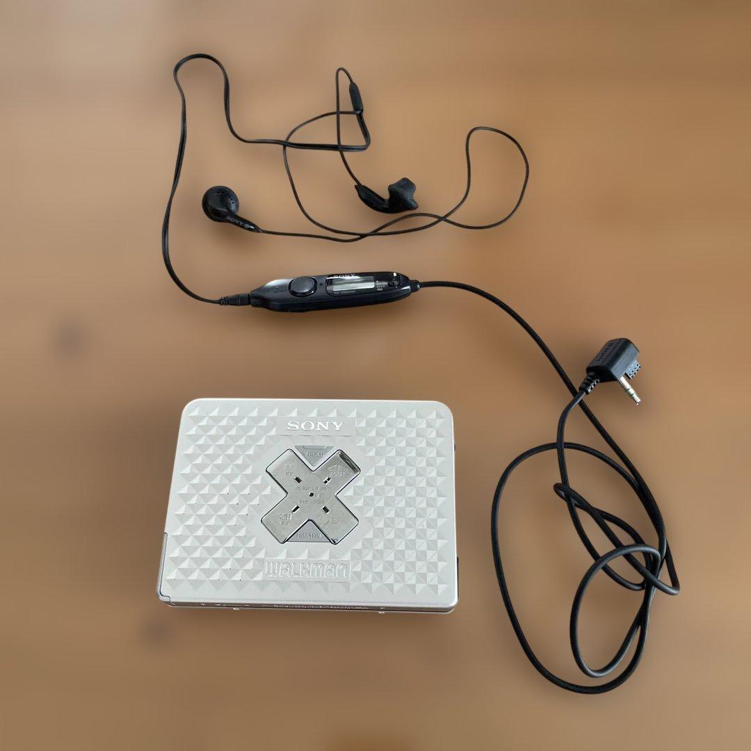SONY カセットウォークマン WM-EX655 イヤホン付 - メルカリ