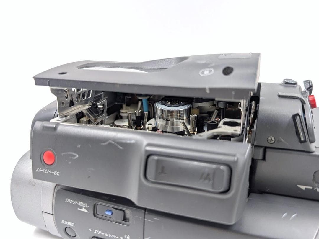 8mmテープのダビングに！ SONY ビデオカメラ CCD-TRV90