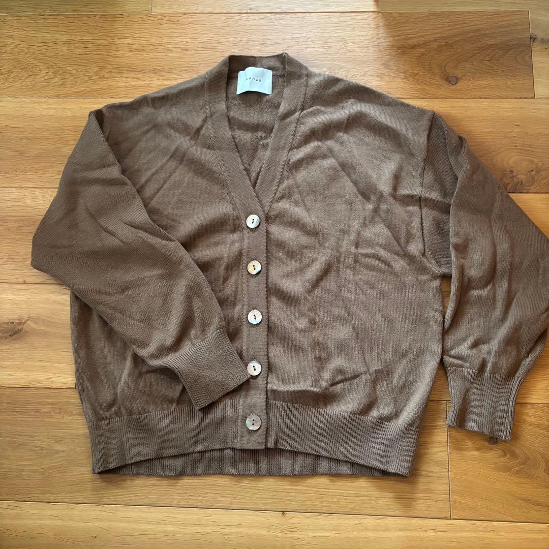 argue コットンカシミヤ カーディガン キャメル - メルカリ