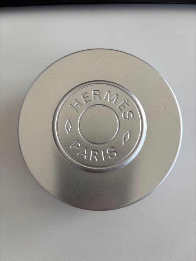 HERMES【エルメス】《オー ドゥ ルバーブ エカルラット》