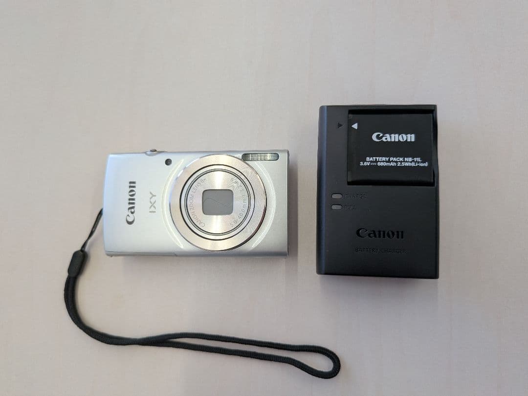 Canon IXY 180 シルバー コンパクト デジタルカメラ IXY180 コンパクトデジタルカメラ IXY（イクシー） シルバー CANON