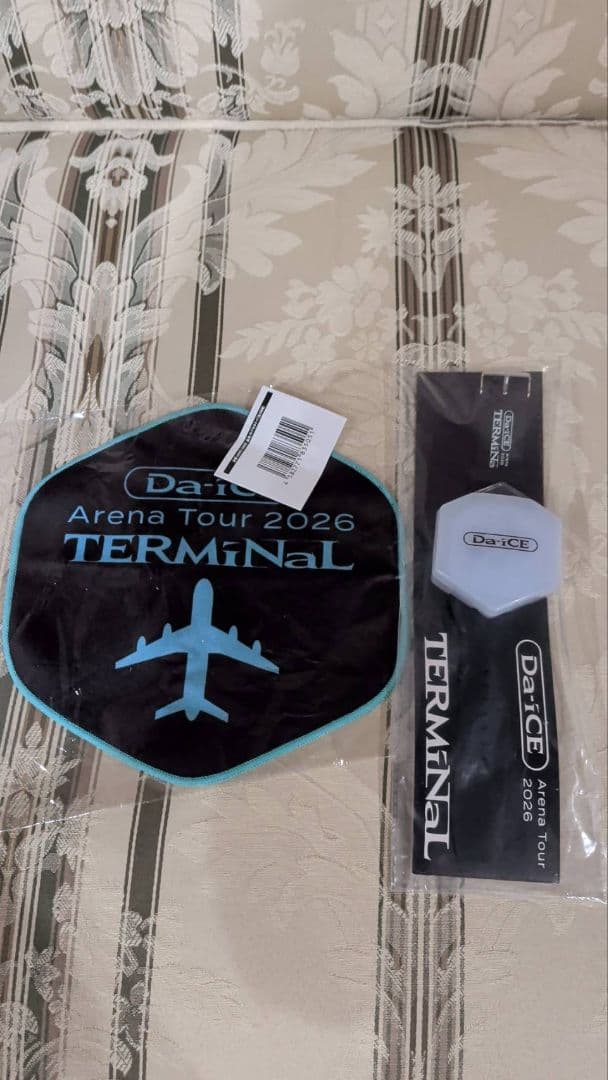 Da-iCE TERMINAL 2026 ライト＆タオル - メルカリ