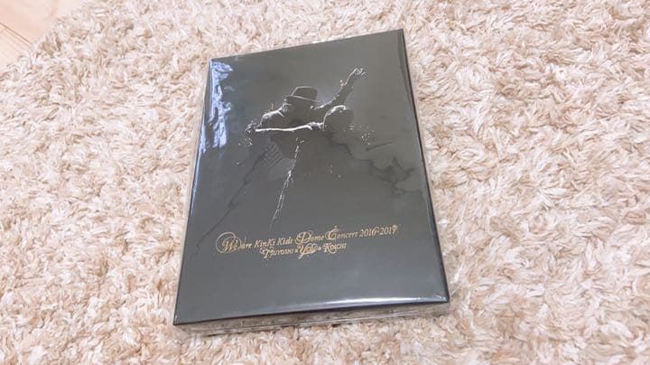 ミュージック KinKi Kids DVD Amazon.co.jp: KinKi Kids CONCERT 20.2.21 -Everything happens for a