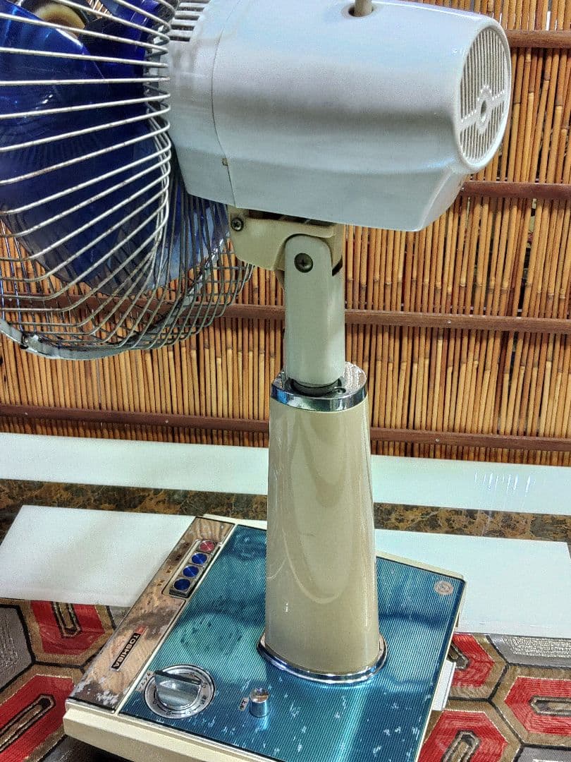TOSHIBA レトロ扇風機 H-30AW かわいい扇風機 昭和家電 東芝レトロ