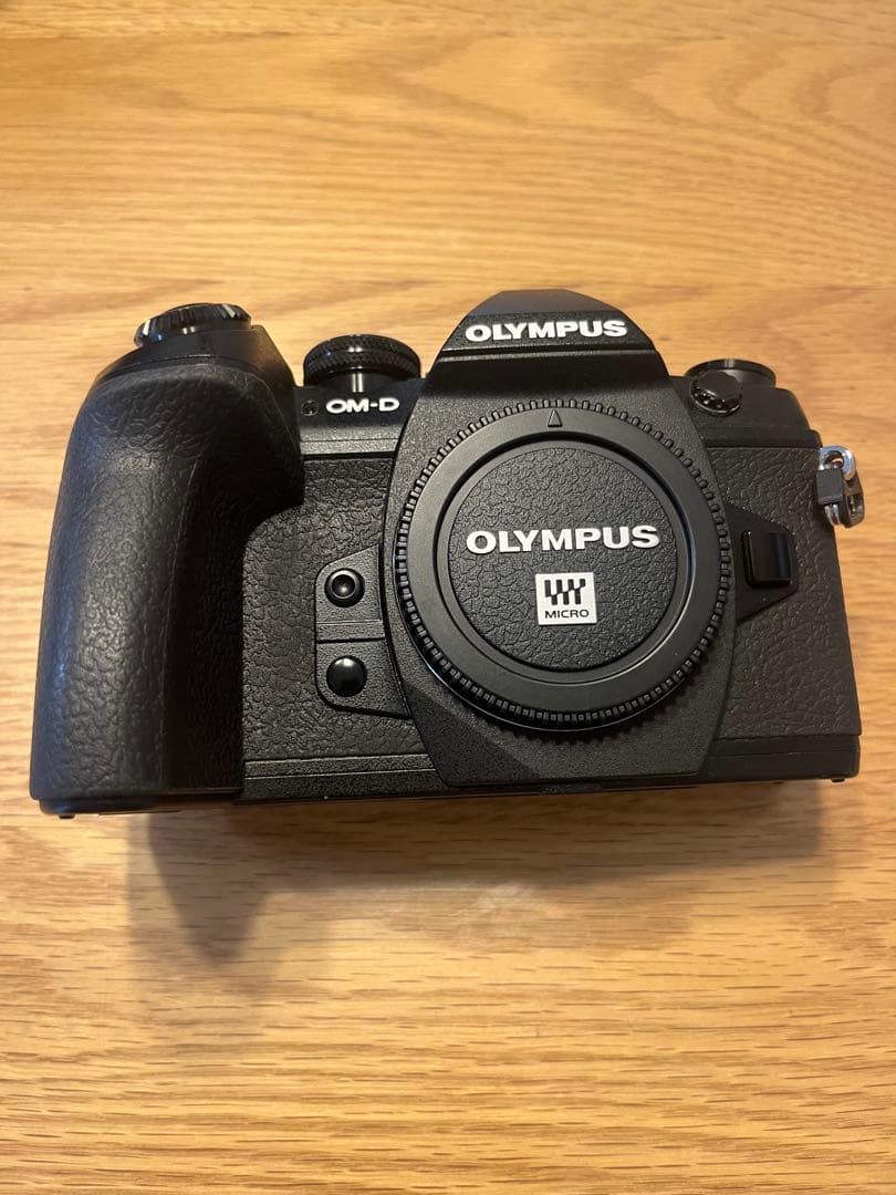 OLYMPUS OM−D E−M1 Mark 2 OM-D E-M1 MARK… Amazon.com : Olympus OM-D E-M1 Mark II Kit, Micro Four Thirds