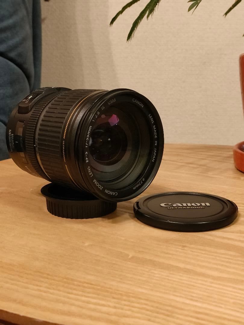 キヤノン 17-55mm f/2.8 EF-S レンズ Amazon.com : Canon EF-S 17-55mm f/2.8 IS USM Lens for Canon DSLR