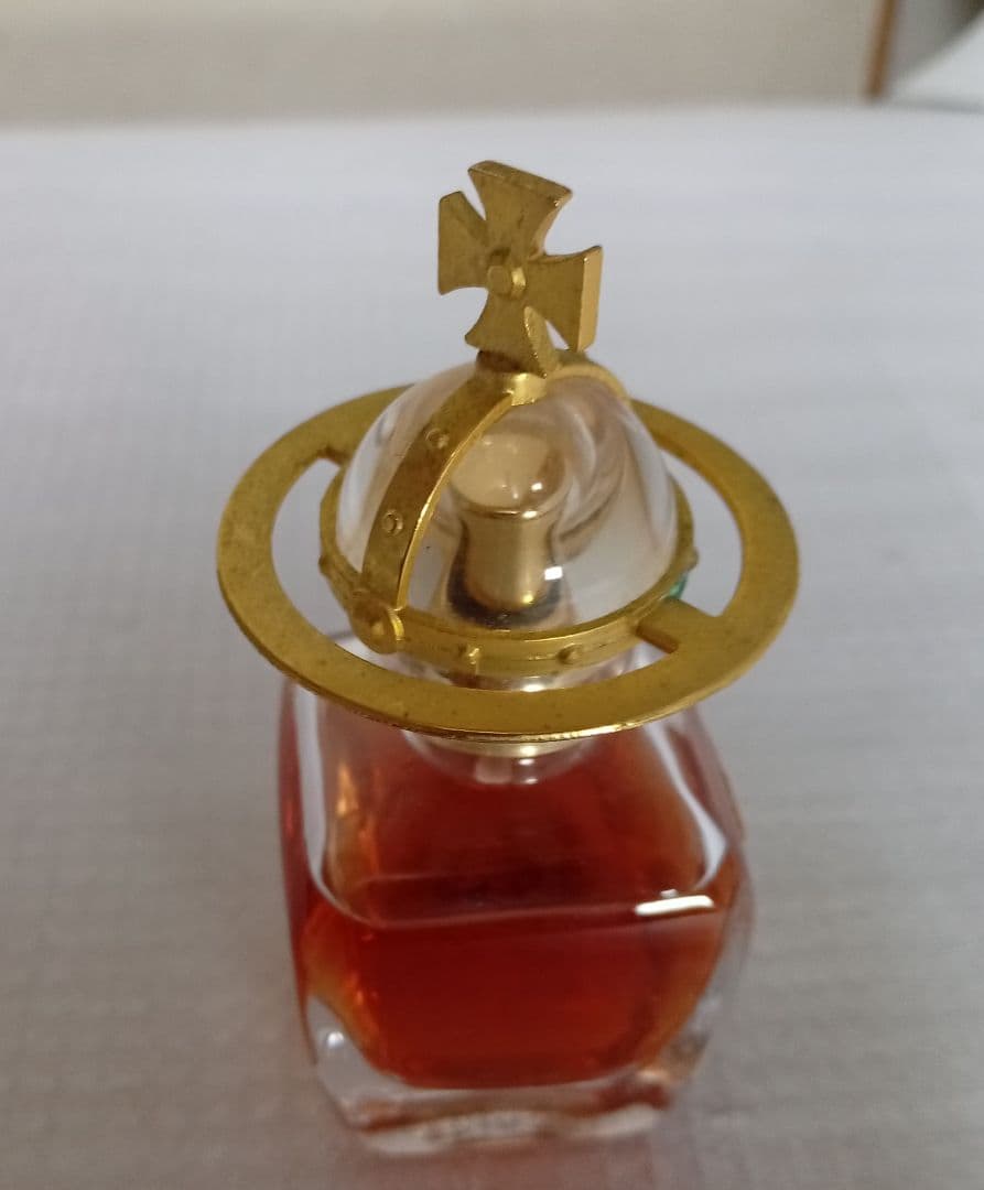 廃番 ヴィヴィアン ウェストウッド 香水 30ml瓶 残量多め